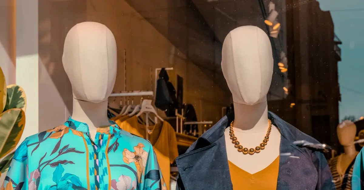 Tendencias de moda 2026: accesorios imprescindibles que destacarás